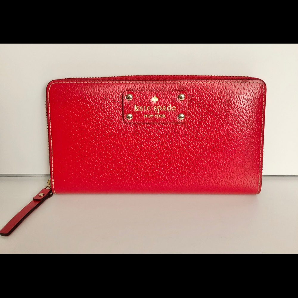 Kate Spade Zip Around Wallet